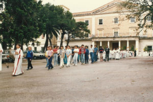 1982-In processione