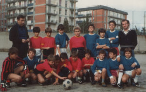 1986-Squadra di calcio apostolini